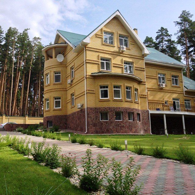 Издательская группа ЕЖЕ Зеркала в интерьере - идеи, примеры, 70 фото