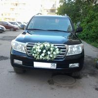 Toyota Land Cruiser 200 в аренду