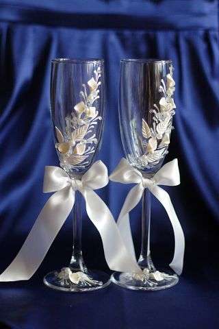 Фото 822251 в коллекции Свадебные бокалы, шампанское, свечи - Свадебные аксессуары от Алены Кравченко