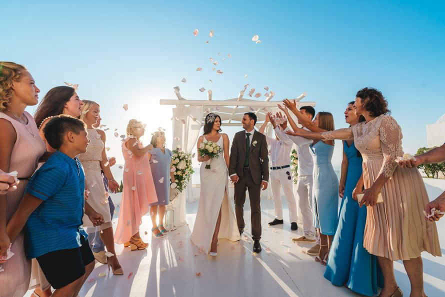 Официальная регистрация брака на острове Санторини - организация 