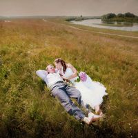 Вдали от шума городского.