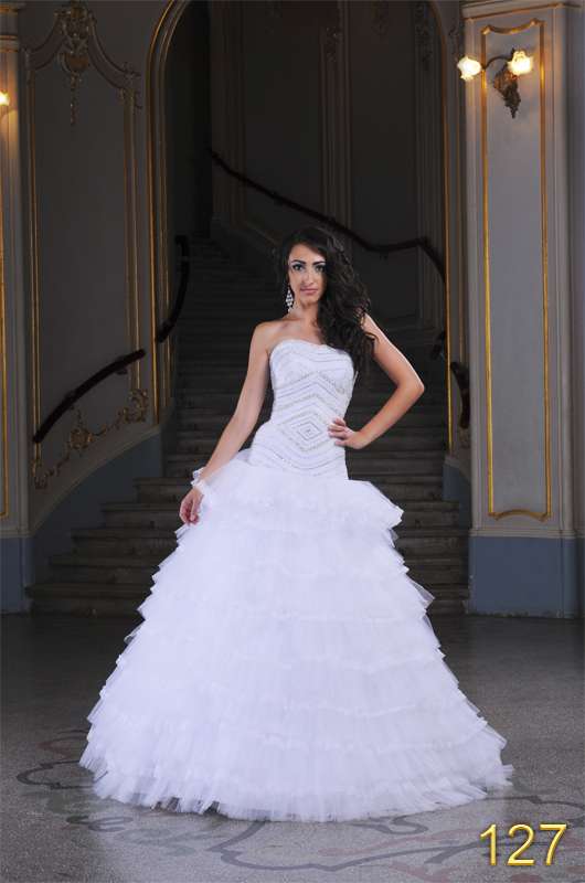 Фото 691937 в коллекции Свадебные платья до 10000 рублей - Свадебный салон "100 процентов невеста"