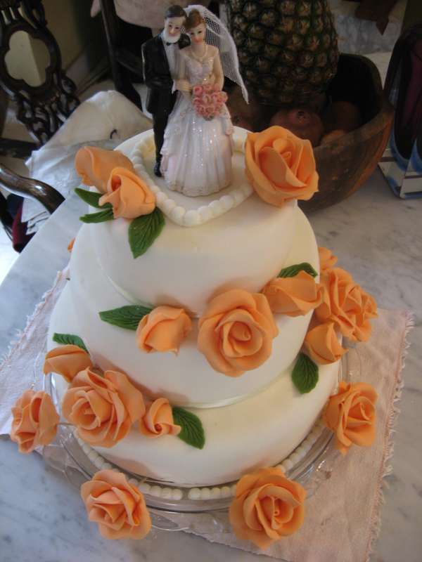 свадебный торт - фото 1054637  Замок Каналов. Свадьба в Испании