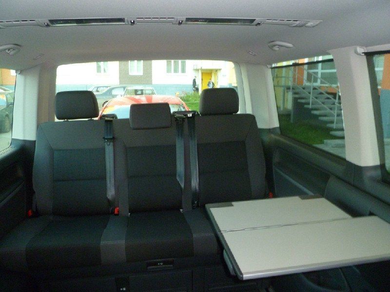 VW Multivan 2010 салон