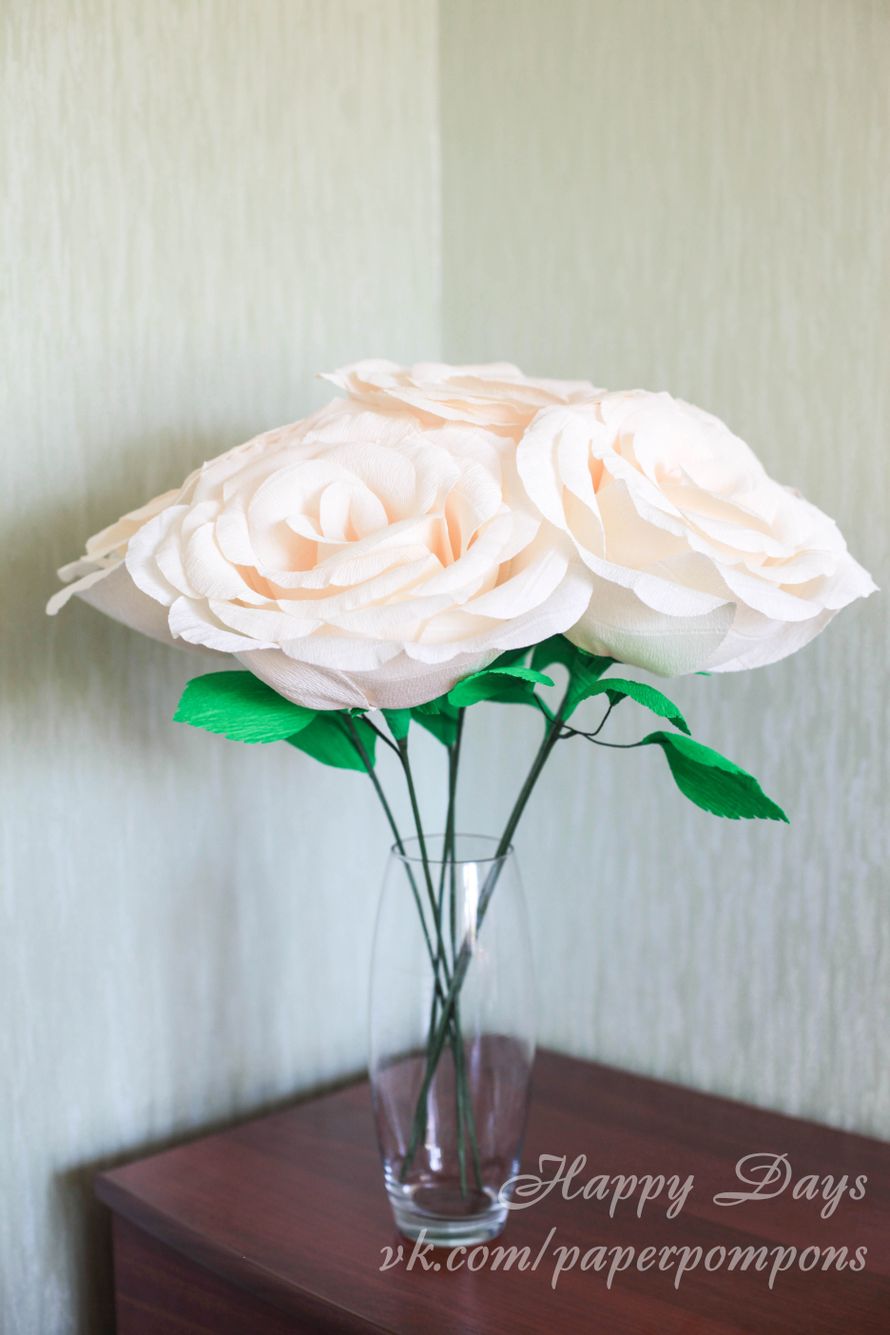 Кремовые розы из бумаги, диаметр цветка 22-25см - фото 1415523 Цветочная мастерская "Florium"