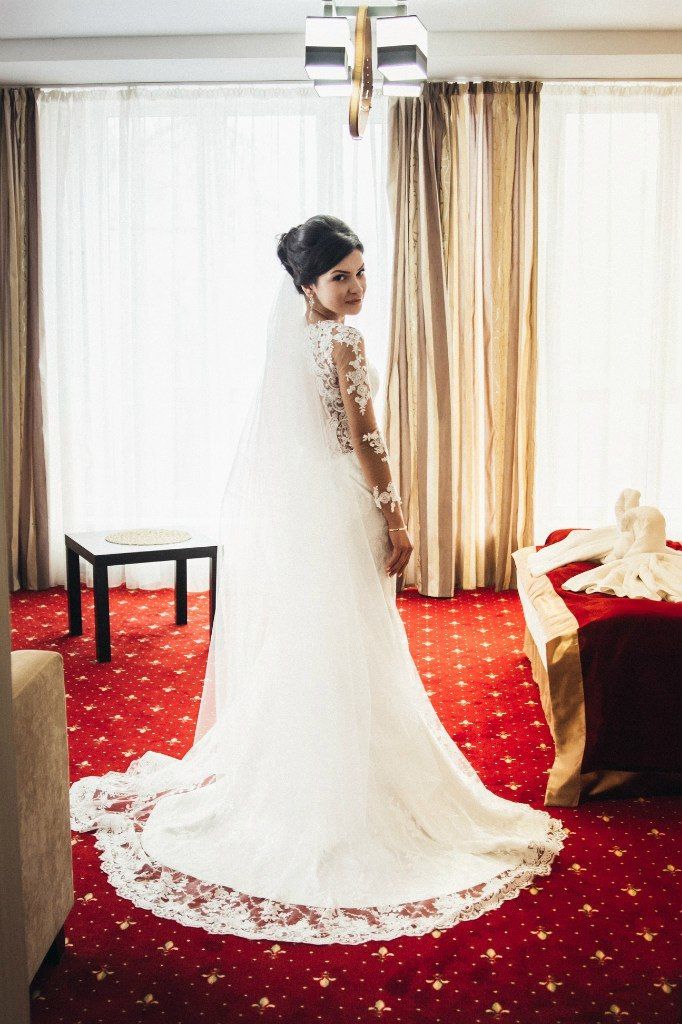 Свадебное платье, фата и подвязка - созданы мною для прекрасной невесты Ляйсан. - фото 11077404 Ателье-студия платьев Назимы Юлдашевой