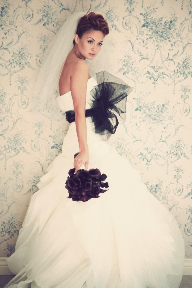 Свадебный букет: черные каллы - фото 1305559 Ателье цветов Parfenov Sergey Floral Atelier