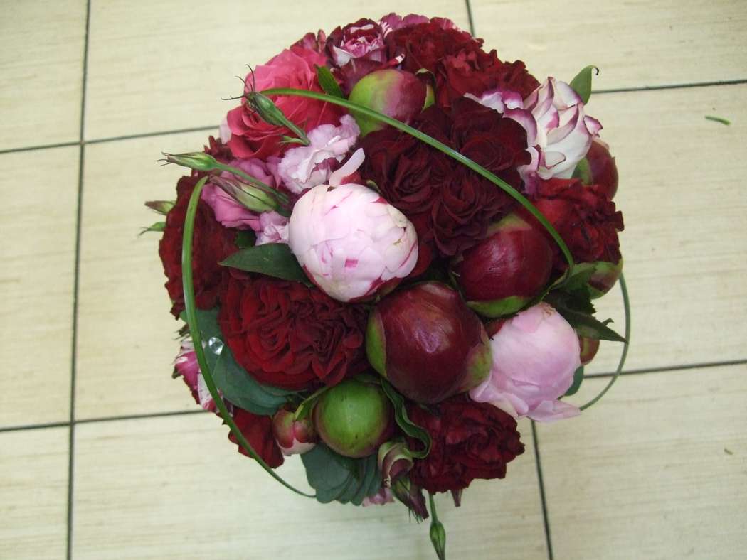 букет невесты - фото 1470097 Цветочный уголок - флористика и воздушные шары