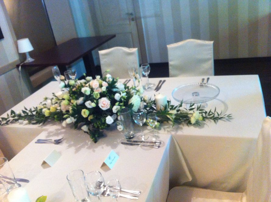 оформление стола жениха и невесты  - фото 2701274 Studia design - флористика и декор