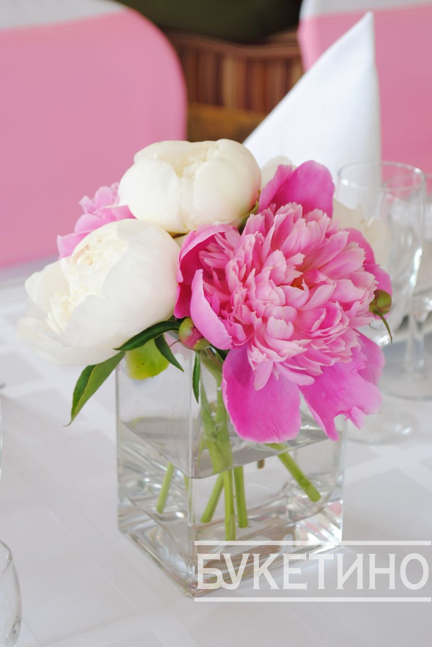 Фото 7707242 в коллекции Пионовая свадьба в розовом цвете в ресторане Ялта - Флористическая студия Букетино -оформление свадеб