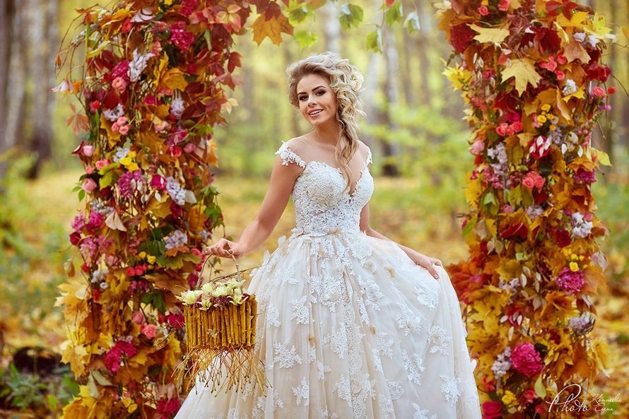 Модель: Екатерина Шостак @bychkovak
Фотограф: Елена Коптева
Букет невесты: Павел Горбенко
Причёска и макияж: Любовь Фасхутинова/команда WeddingUp
Арка: Екатерина Родина и участники мк
Фотография сделана в рамках мастер-класса - фото 12956104 Профессиональный фотограф Елена Коптева