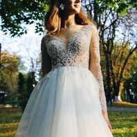 Свадебное платье А2010. Продажа 22.500 руб. Прокат свадебных и вечерних платьев от 1.900 руб. до 14.500 руб. Есть отдельно ряд платьев для проката!