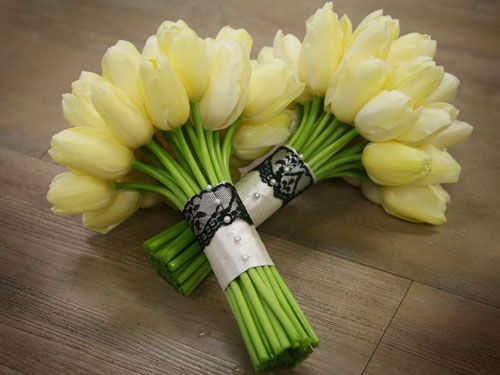 Букет невесты из желтых тюльпанов - фото 1663535 Флорист Верещагина Ирина