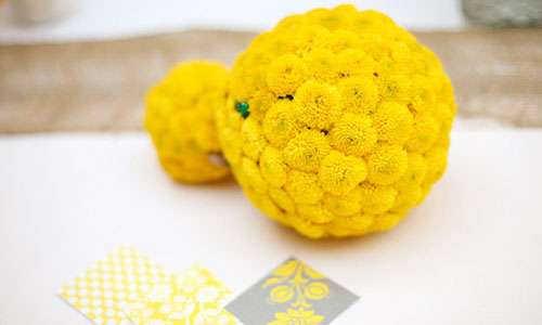 Букет Невесты из желтых хризантем
и шар из желтых хризантем - фото 1663551 Флорист Верещагина Ирина