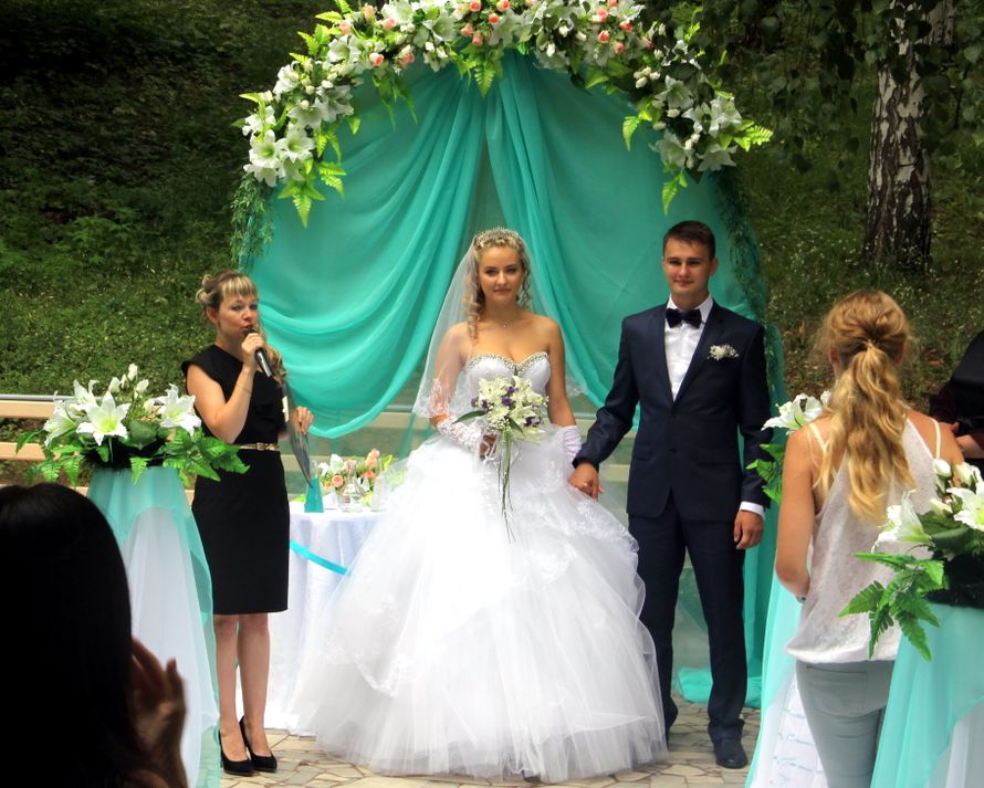 Выездная церемония бракосочетания. - фото 11444368 Ведущая и организатор Дарья Петрова