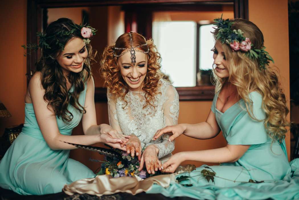 Подружки невесты в цвете Нежная Мята
Свадьба в г.Челябинск - фото 9980210 Lovely - платья для подружек невесты