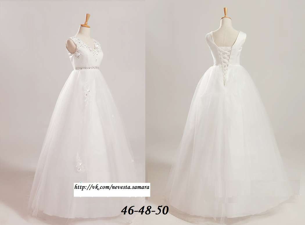в наличии
размер 46-48-50
12000р
модель 48
отлично подойдет для беременных - фото 1966093 Салон свадебных платьев "Венеция"