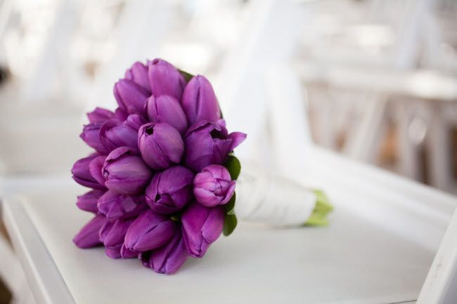 Букет для фиолетовой свадьбы из тюльпанов - фото 2024410 Фенька
