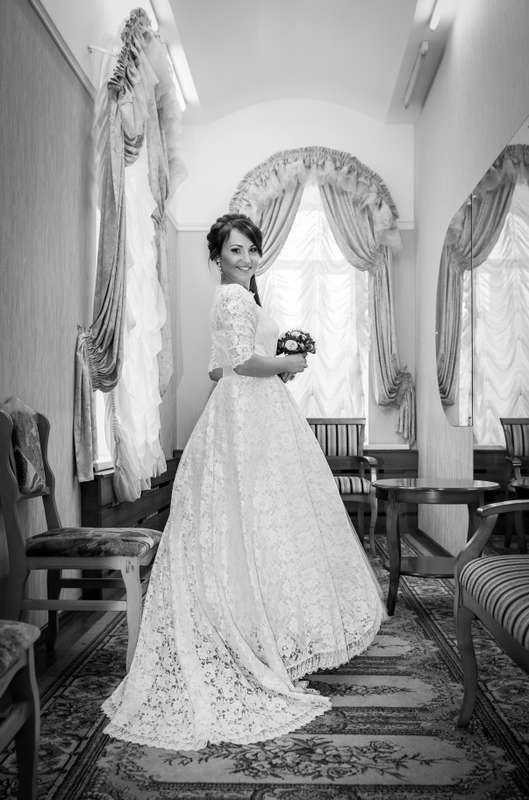 Невеста в полный рост - фото 3656117 Фотограф Максим Блинов