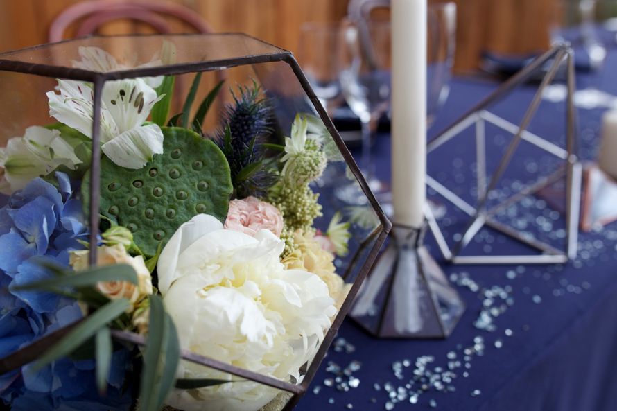 Фото 12300640 в коллекции Космо любовь, Настя и Никита - Студия флористики и декора LemLem