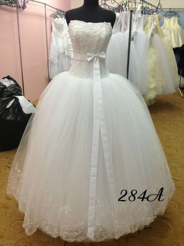 Фото 2271782 в коллекции Свадебные платья в наличии и под заказ - салон "Королева" Витебск. - Королева - свадебный салон
