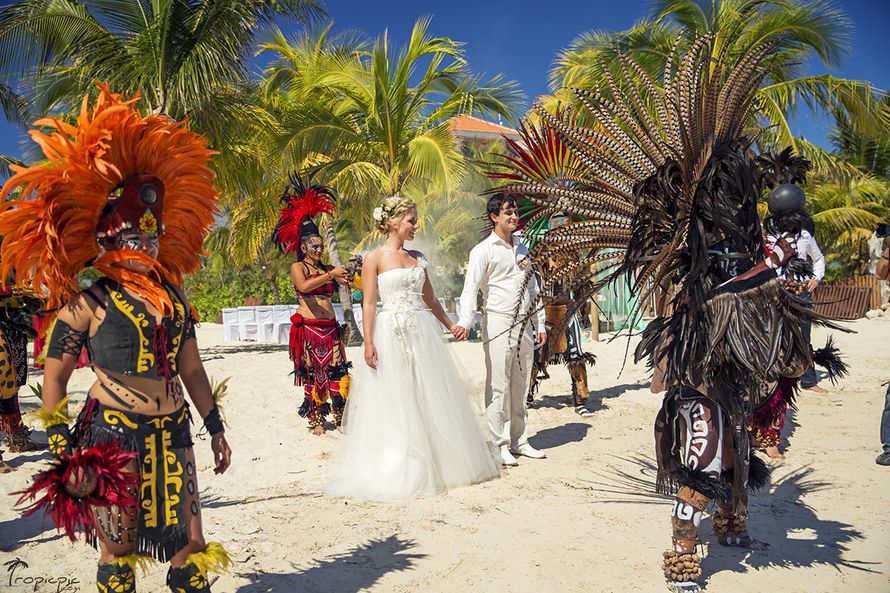 свадебные традиции в Мексике - фото 2948511 TropicPic-Фотосъёмки в Таиланде, Бали, Мальдивах