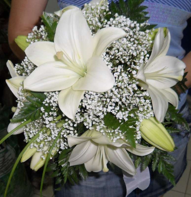 Свадебный букет из лилии 1900 рублей - фото 2299932 Салон флористики Megaflowers