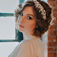 Прическа на короткие волосы