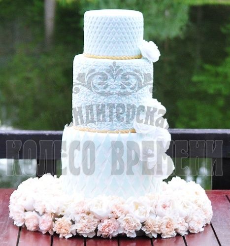 Свадебный торт кондитерской "Колесо времени" - заказ на сайте кондитерской. - фото 4675587 Andrey Shevlyagin cakes couture
