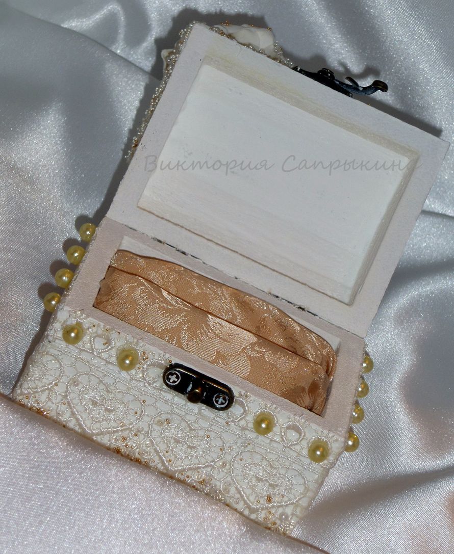 Деревянная шкатулка для колец - фото 3472203 AmoreAmore - свадебные аксессуары