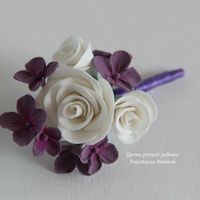 Бутоньерка в фиолетовом цвете