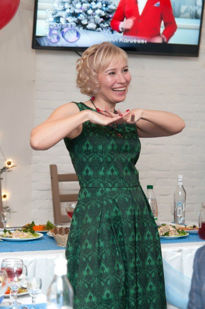 Курск тамада елена. Тамада курган. Тамада курган. Ведущие кургана. Ведущая.