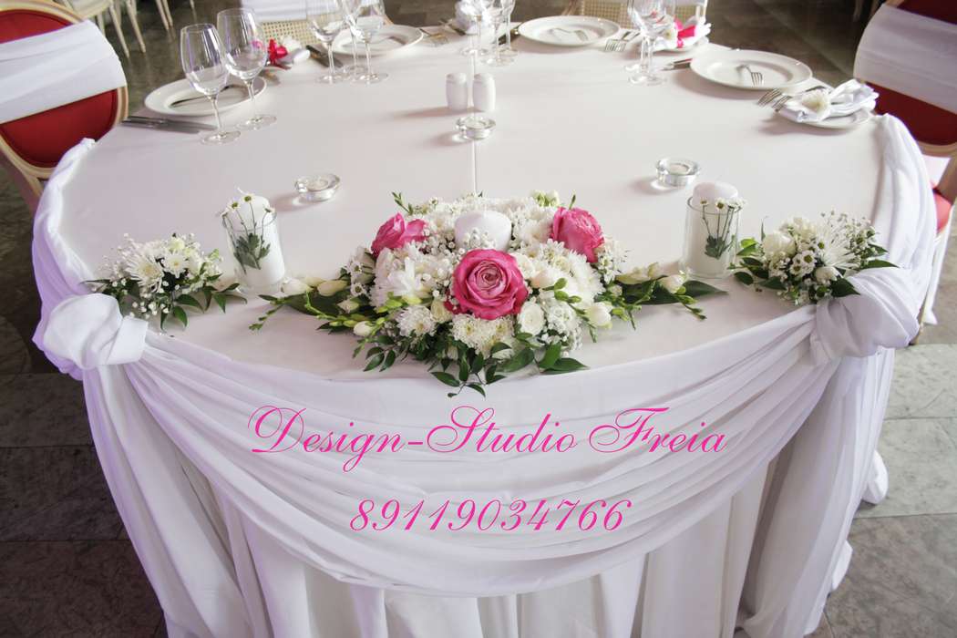 Белоснежная свадьба с розами цвета фуксии - фото 3123639 Дизайн-студия "Фрейя"
