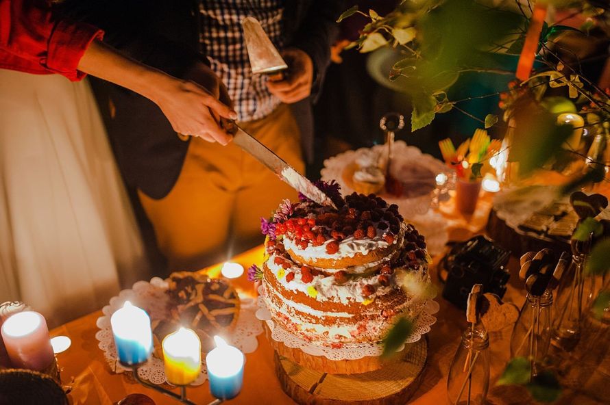 свадебный торт в стиле rustic-wood - фото 11928140 Свадебное агентство Анны Мороз