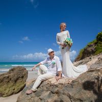 жених и невеста, съемка в Доминикане,  пляж Макао, океан, скалы, любовь, счастье, молодость, свадьба