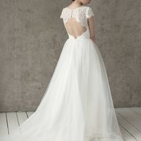 Больше фото: 

Свадебное платье «Лейла»
Цена: 34 900 ₽

Возможные цвета:
- белый
- молочный
- нежно-розовый
- жемчужно-кофейный
- припыленно-сиреневый
- припыленно-серый

При отсутствии в наличии нужного размера это платье может быть выполнено в размерах 