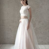 Больше фото: 

Свадебное платье «Кира»
Цена: 29 900 ₽

Возможные цвета:
- молочный
- нежно-розовый
- светло-персиковый
- светло-кофейный
- бежевый
- припыленно-сиреневый
- припыленно-серый

При отсутствии в наличии нужного размера это платье может быть вы