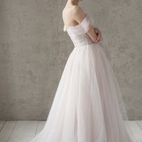 Больше фото: 

Свадебное платье «Мистик»
Цена: 38 900 ₽

Возможные цвета:
- белый
- молочный
- нежно-розовый
- жемчужно-кофейный
- припыленно-сиреневый
- припыленно-серый

При отсутствии в наличии нужного размера это платье может быть выполнено в размерах