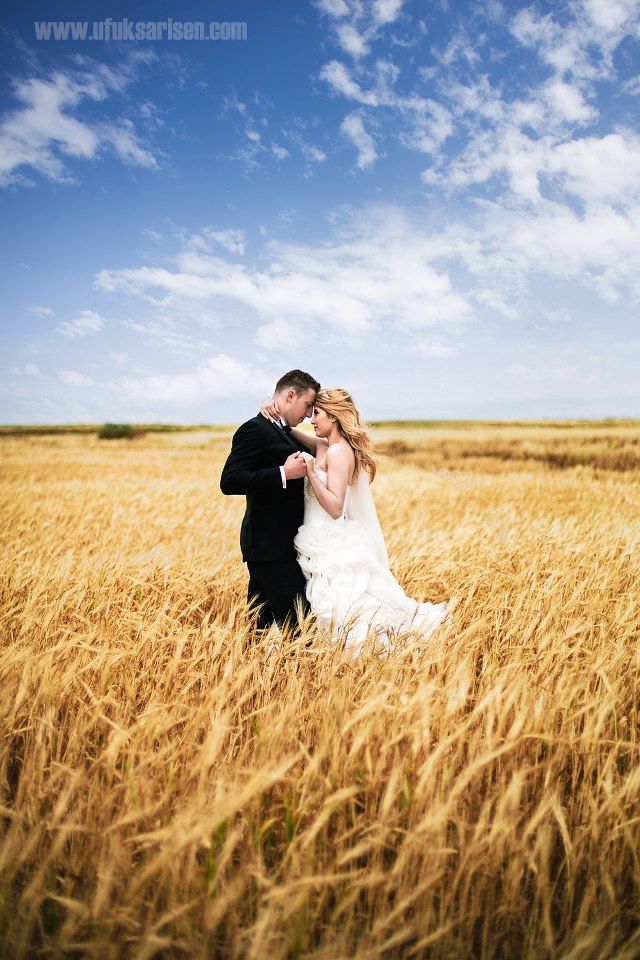 Свадебная фотосессия в поле Северного Кипра - фото 3909863 Невеста01