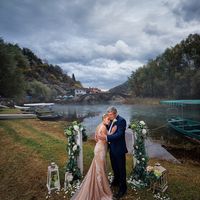 Организация свадьбы в Черногории, до 4 человек - пакет «Янтарный»