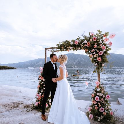 Организация свадьбы в Черногории 