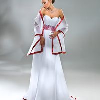 Свадебное платье Токио 1512
Простота и шарм отличает это великолепное свадебное платье Токио.
