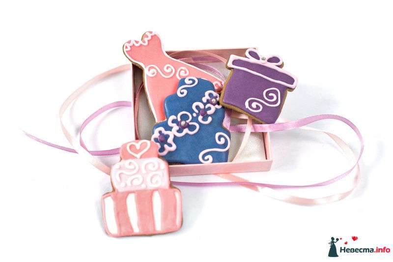 В фиолетово-розовых тонах - фото 234160 Пряничная мастерская - сладкие свадебные сувениры
