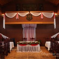 16 июня 2012, оформление свадьбы в рыцарском зале ресторана "Медведь".