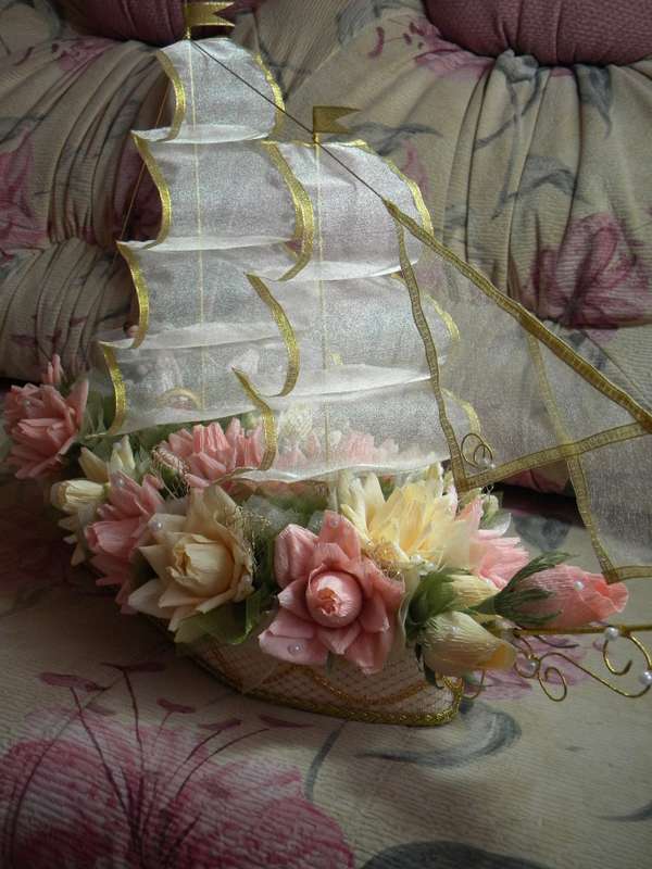 Фото 872091 в коллекции Букеты из конфет, оригинальные подарки - Свадебные аксессуары от Елены Маслиевой