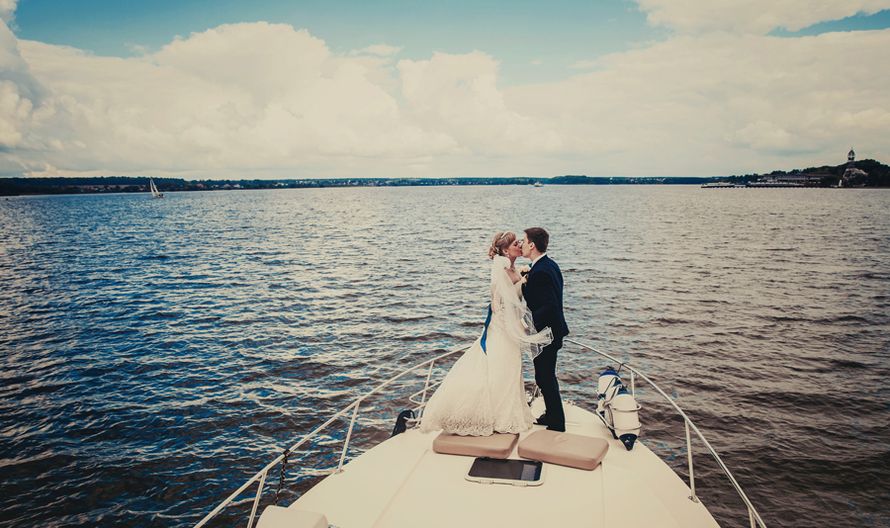 свадьба,жених,невеста,свадьба на воде,яхта - фото 5561658 Фотографы  Виктория и Владимир Троицкие