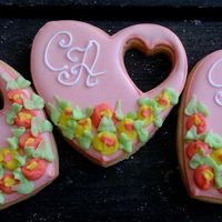 Свадебное печенье-сердечки ручной работы