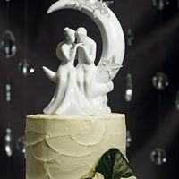 Фигурка молодоженов на свадебный торт