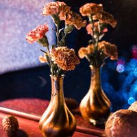 Декор и флористика для не большой осенней свадьбы в лофте в цветах "Золото и Шоколад" для Антона и Валерии