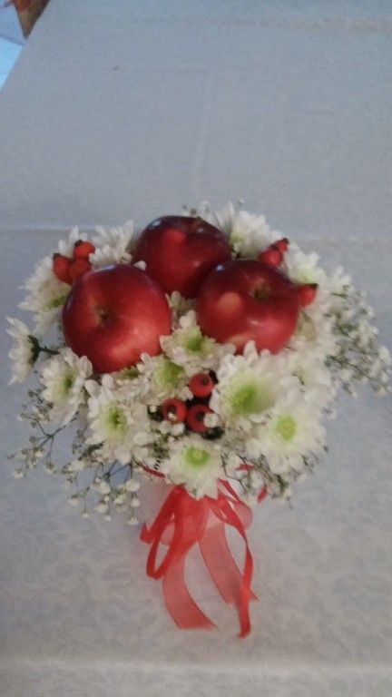 яблоки в оформлении свадьбы - фото 3871339 Творческая мастерская"Бонд и Декор"